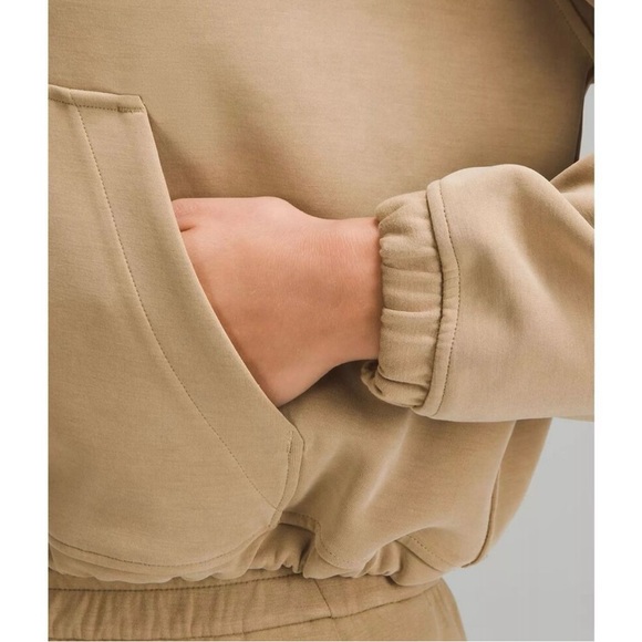 lululemon athletica Tan Half-Zip Sweatshirt - Picture 3 of 9